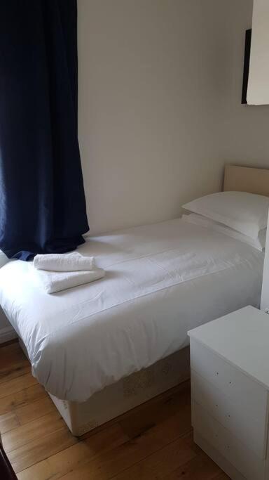 F14- Single Studio Shared Shower/Toilet Near Paddington ロンドン エクステリア 写真